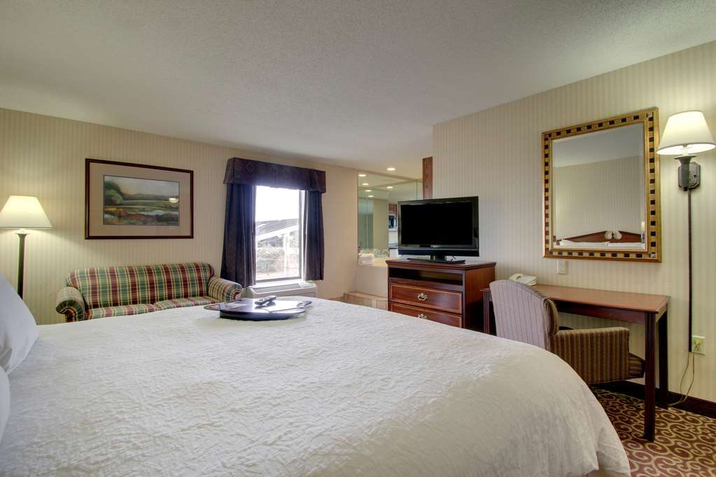Quality Inn & Suites Quincy - Downtown Cameră foto