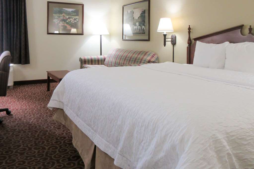 Quality Inn & Suites Quincy - Downtown Cameră foto