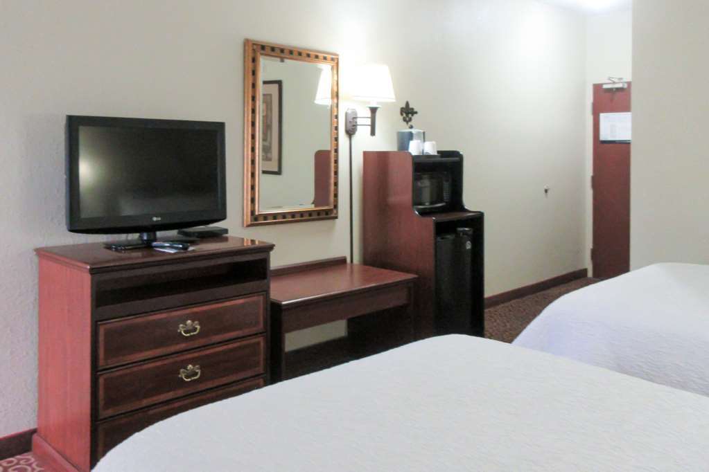 Quality Inn & Suites Quincy - Downtown Cameră foto