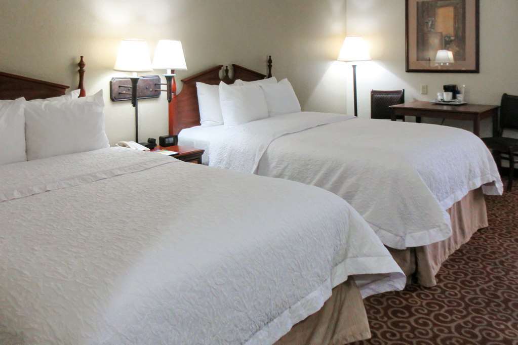 Quality Inn & Suites Quincy - Downtown Cameră foto